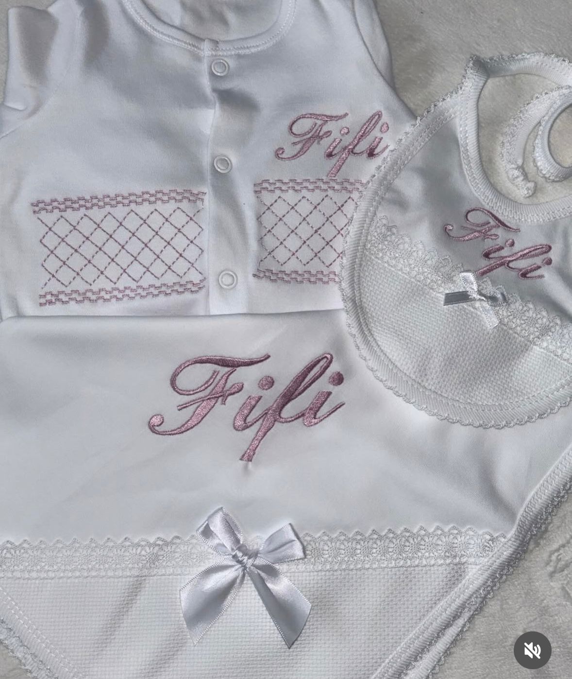 Babygrow, blanket & bib set